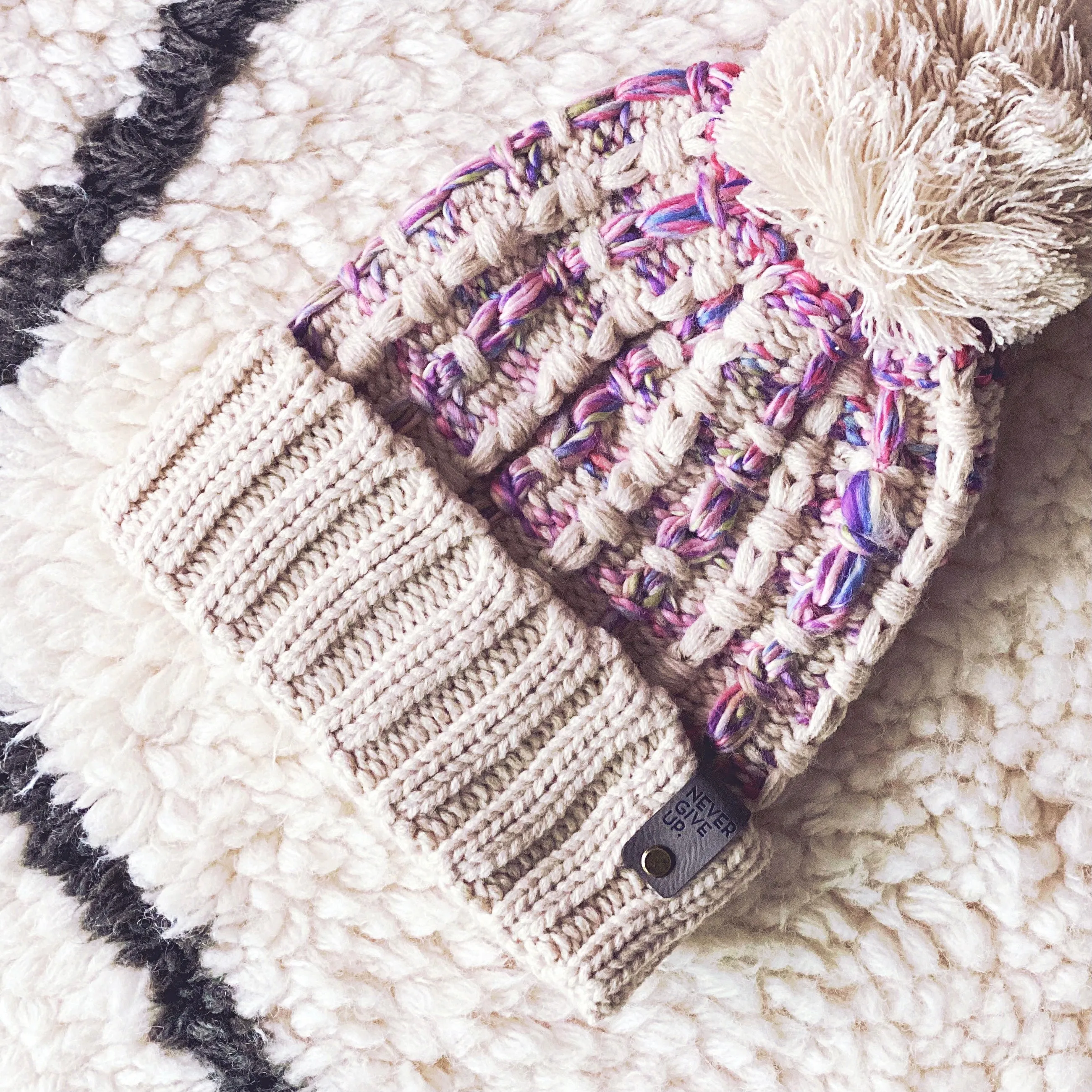 BEANIE - OMBRE POM