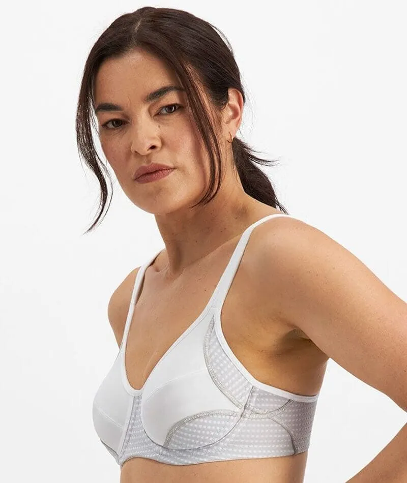 Berlei Electrify Underwire Sports Bra - White