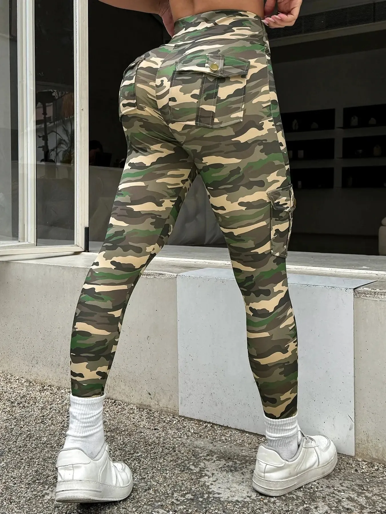 Camouflage Printed Women Leggings with Pockets High Waist Butt Lifting Fitness Tights Elastic Slim Outdoors Jogging Workout Pant