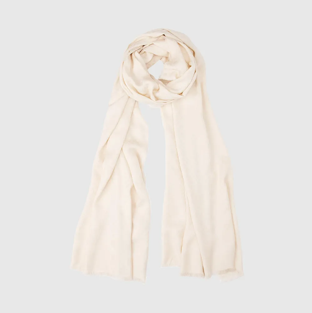 Chic Jacquard Scarf - Cream