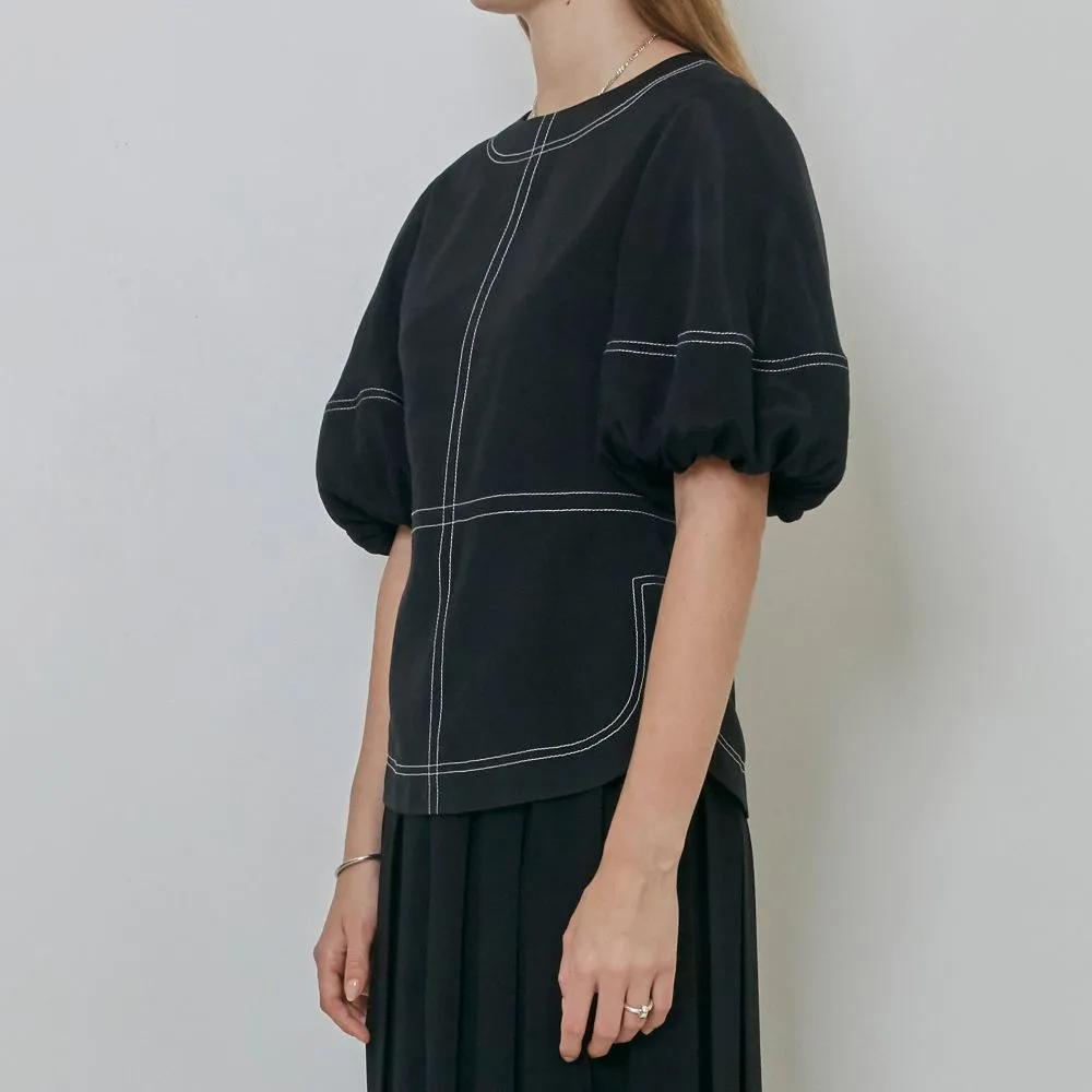 Contrast Topstitching Balloon Sleeved Top