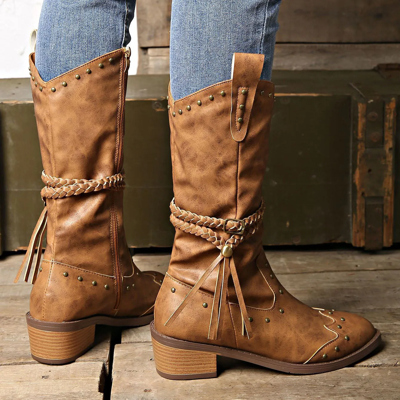 Creamtopmall Rivet belt buckle tassel mid-calf Martin boots
