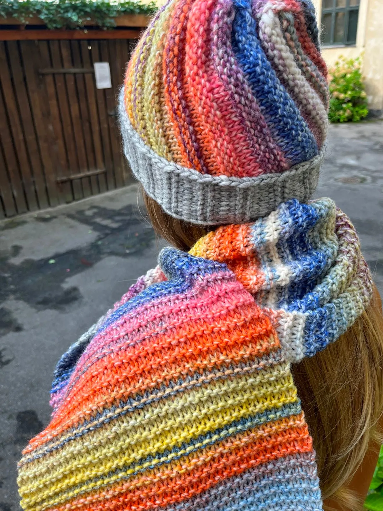 Dallas Scarf