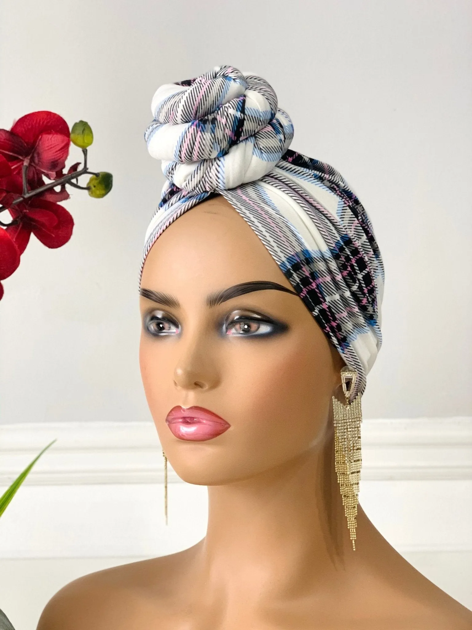 Dola Pre-Tied Turban