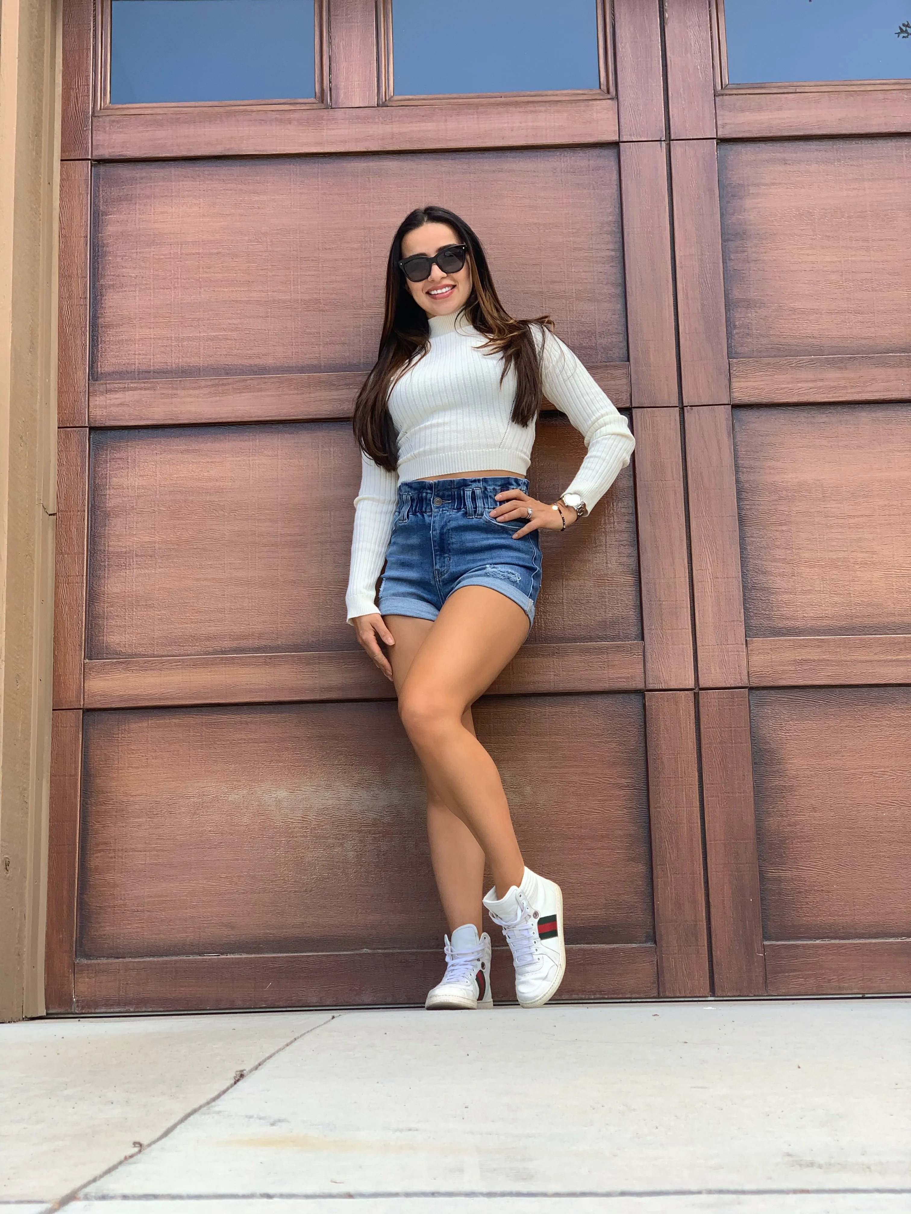 EMMA JEAN SHORTS (MEDIUM WASH)