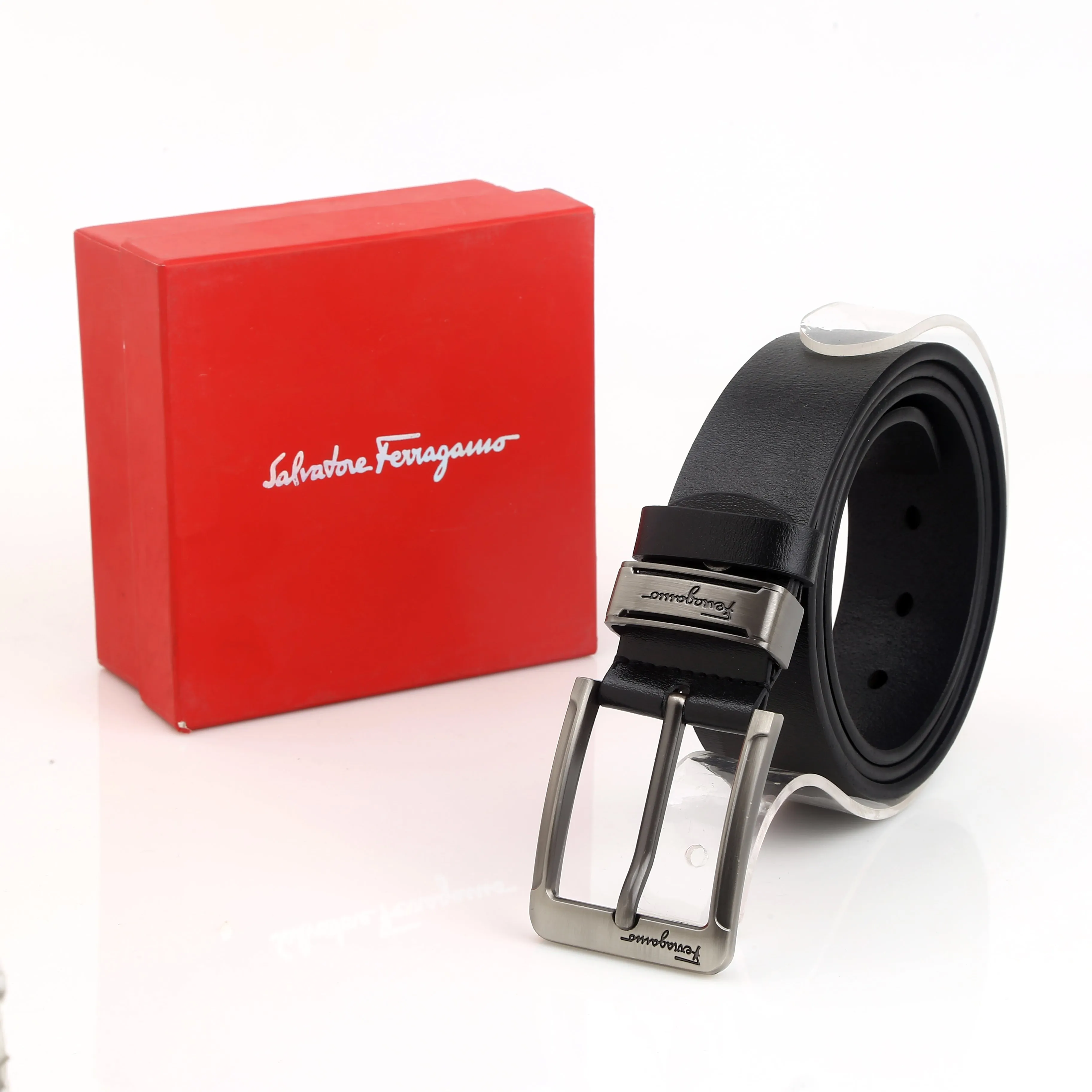Fareegamano Belts