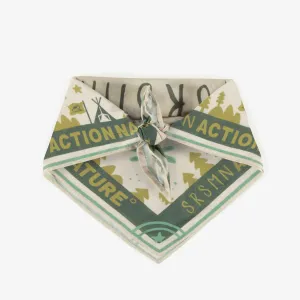 Foulard vert à motifs, enfant || Green patterned scarf, child