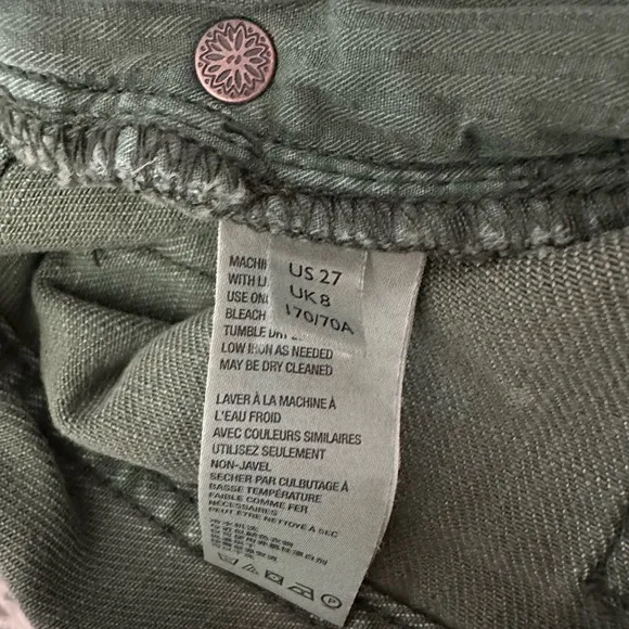 Free People We The Free Loving Good Vibrations Denim Shorts Sage Green Size 27