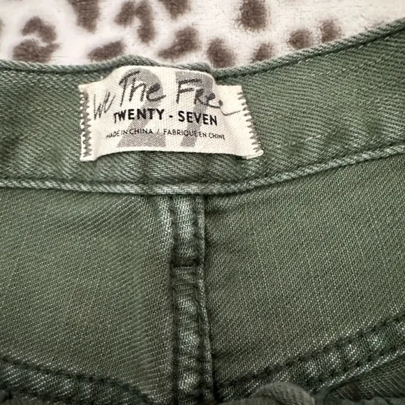 Free People We The Free Loving Good Vibrations Denim Shorts Sage Green Size 27