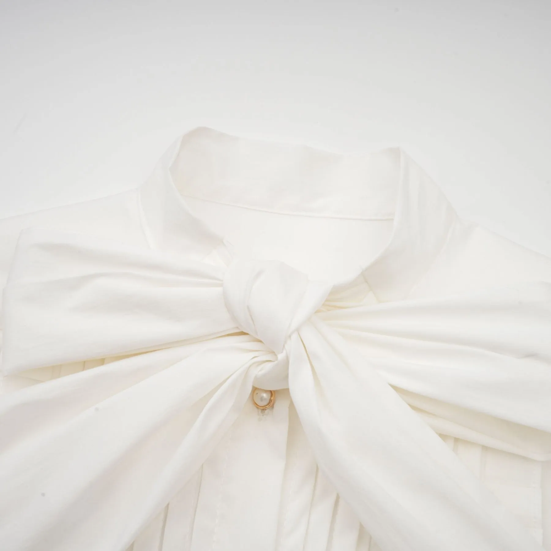 Giulietta Shirt White Pleated Scarf Collar Trendy Top