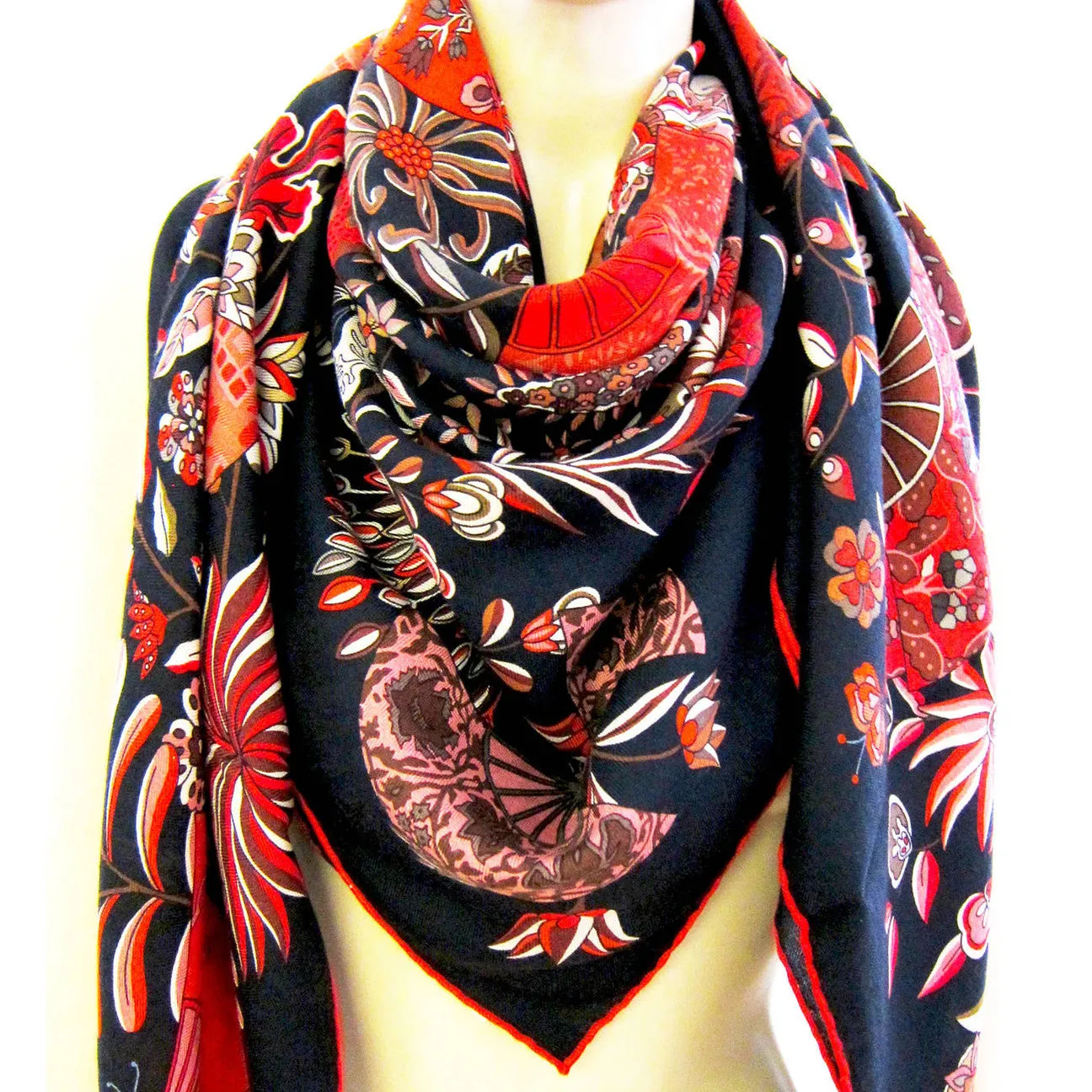Hermes Fleurs et Papillions de Tissus Cashmere Silk GM Shawl