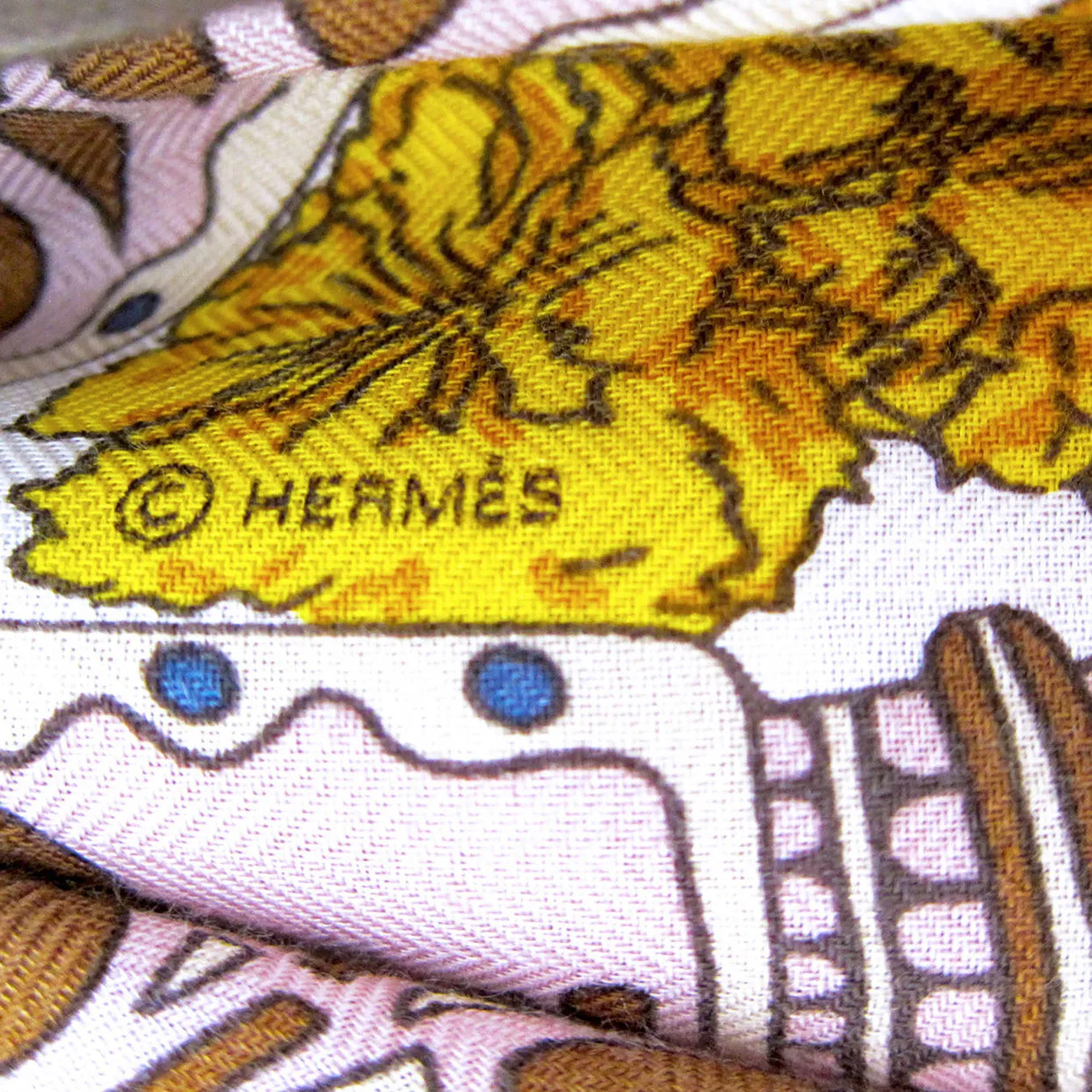 Hermes La Danse Du Cheval Marwari Cashmere Silk Shawl Jaune Vif Rare Coloration