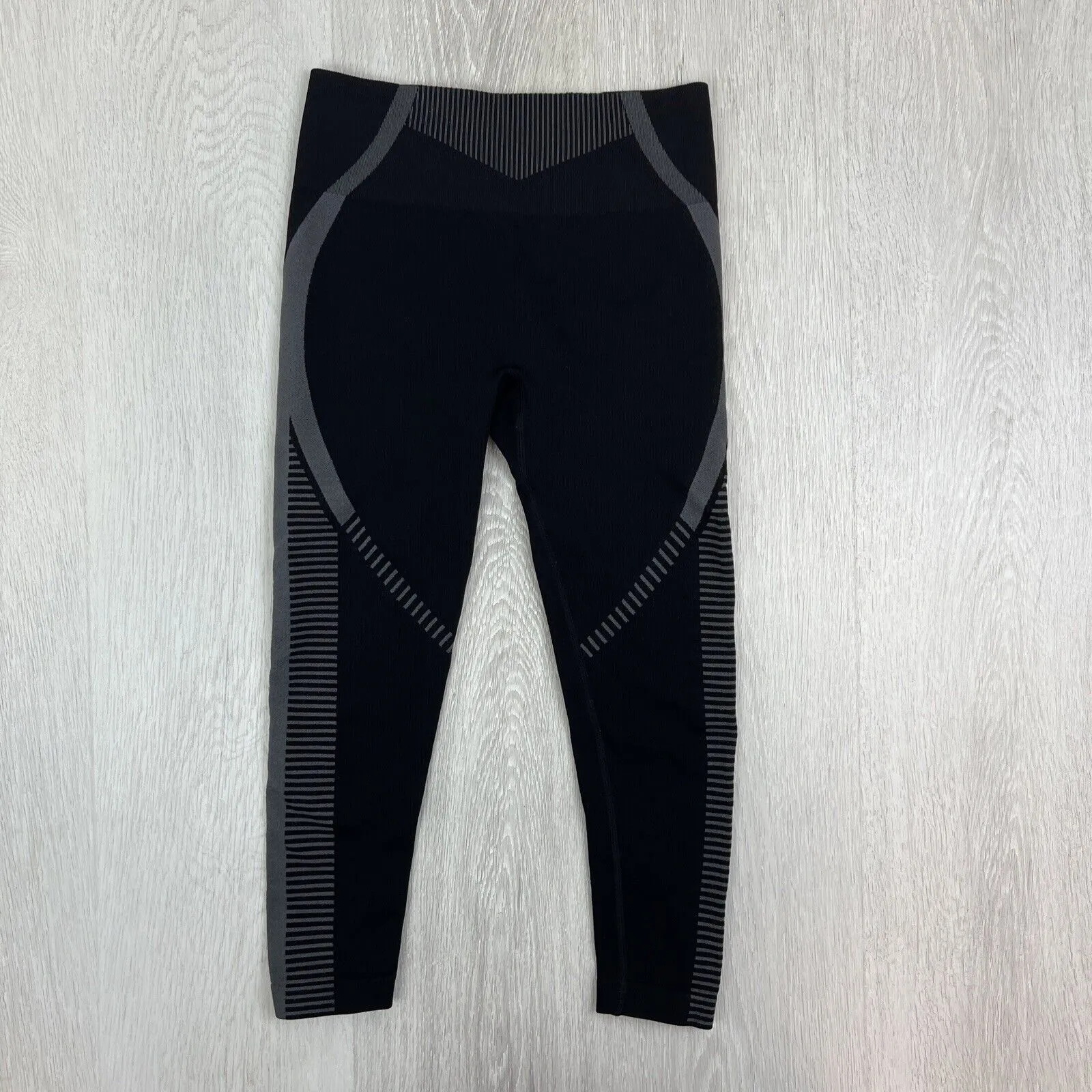 HIIT Womens Black Activewear Compression Cropped Leggings Size Small