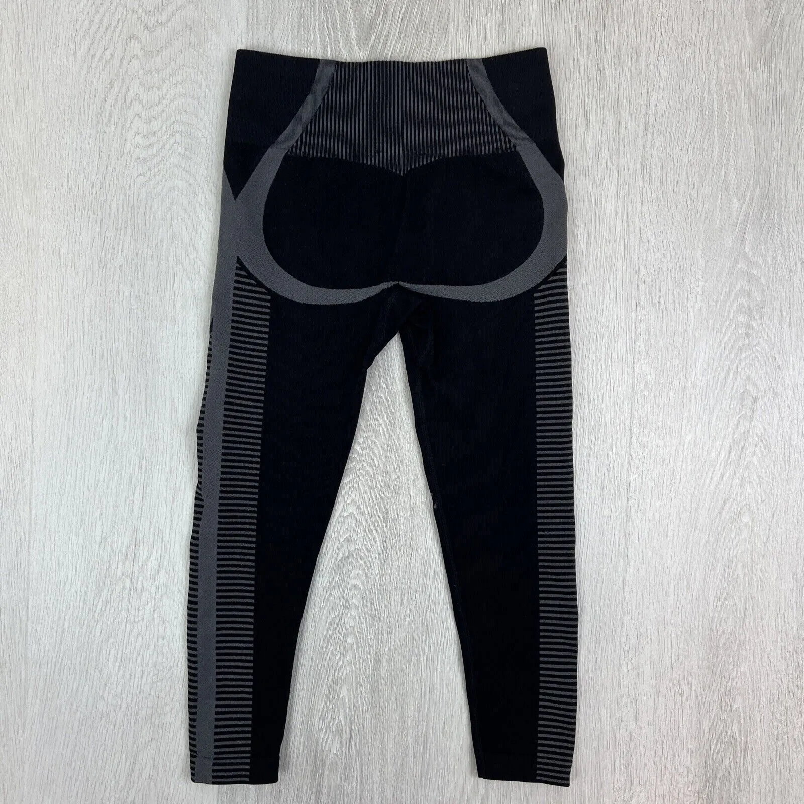 HIIT Womens Black Activewear Compression Cropped Leggings Size Small
