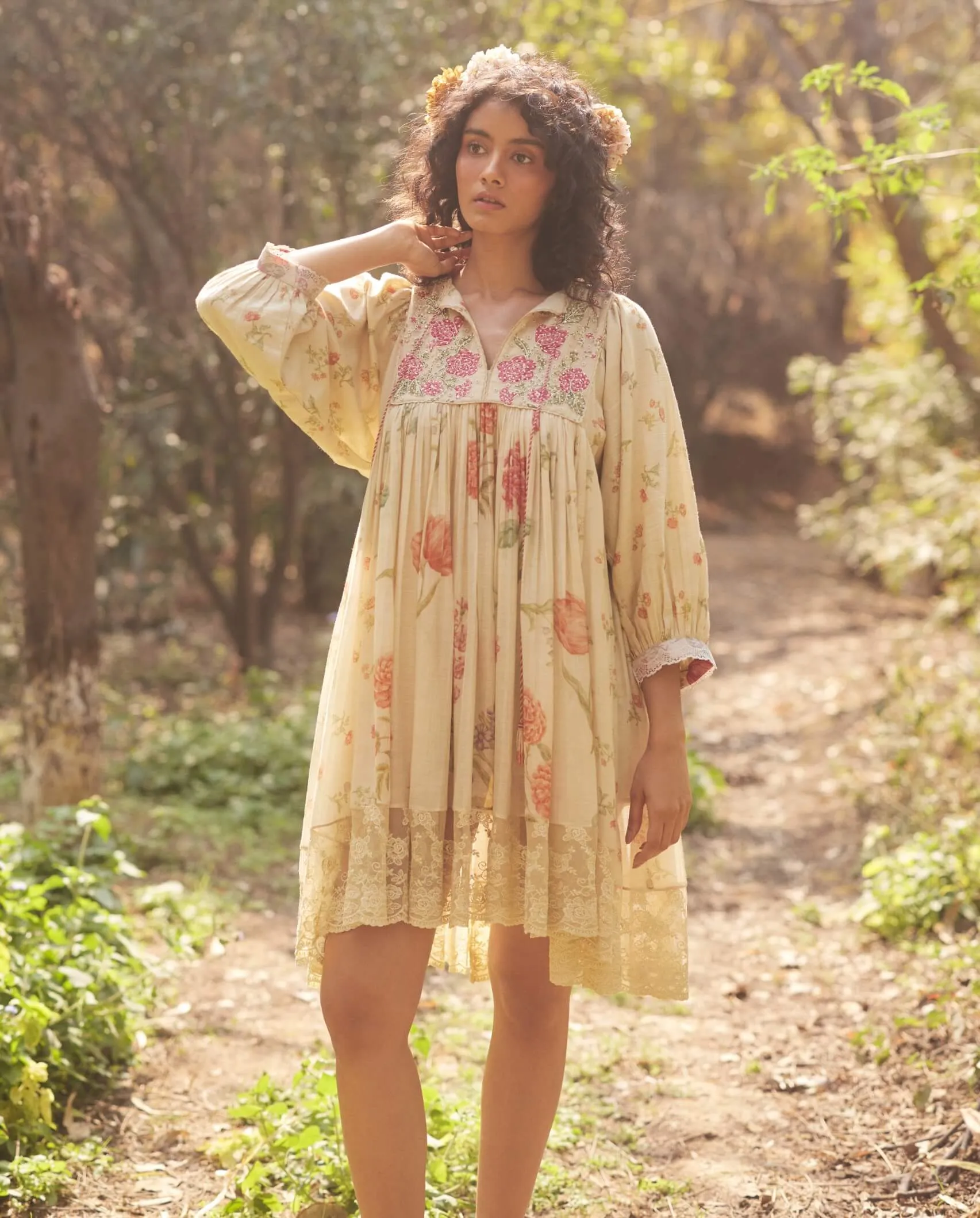 Ivory romantic summer dress and scarf