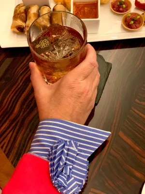 Kelly Bleu et Blanc Stripe Cuffs