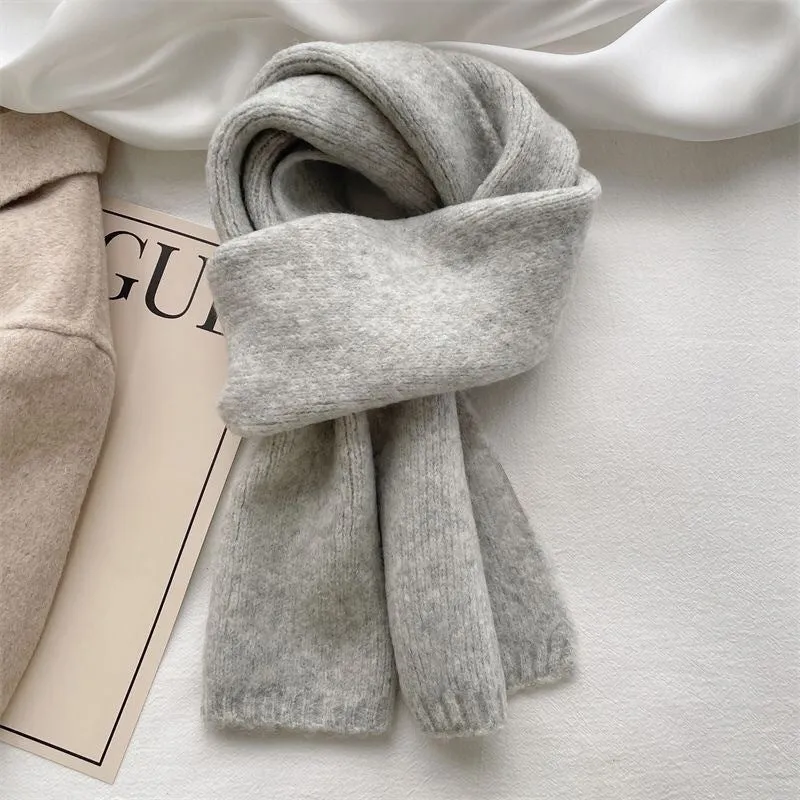 Logan - All Match Knitted Woman's Scarf