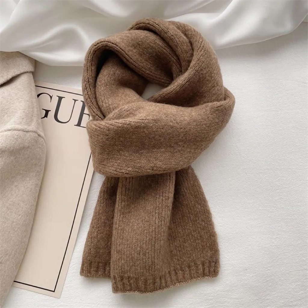 Logan - All Match Knitted Woman's Scarf