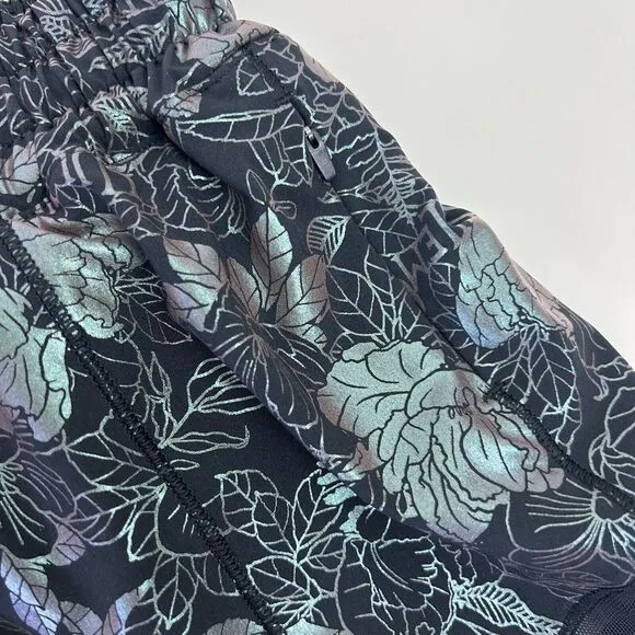 Lululemon Hotty Hot Shorts Womens Size 2 Metallic Black Activewear Running Rare