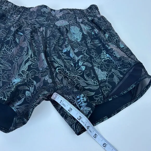 Lululemon Hotty Hot Shorts Womens Size 2 Metallic Black Activewear Running Rare