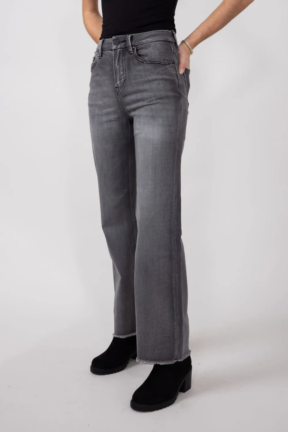 Mica Super High Rise Wide Leg Jeans for Women in Dark Grey | MDP-W3161