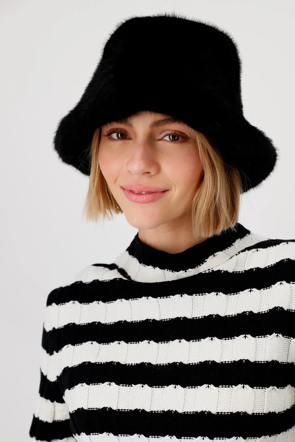 Monari Fluffy Faux Fur Hat 808286