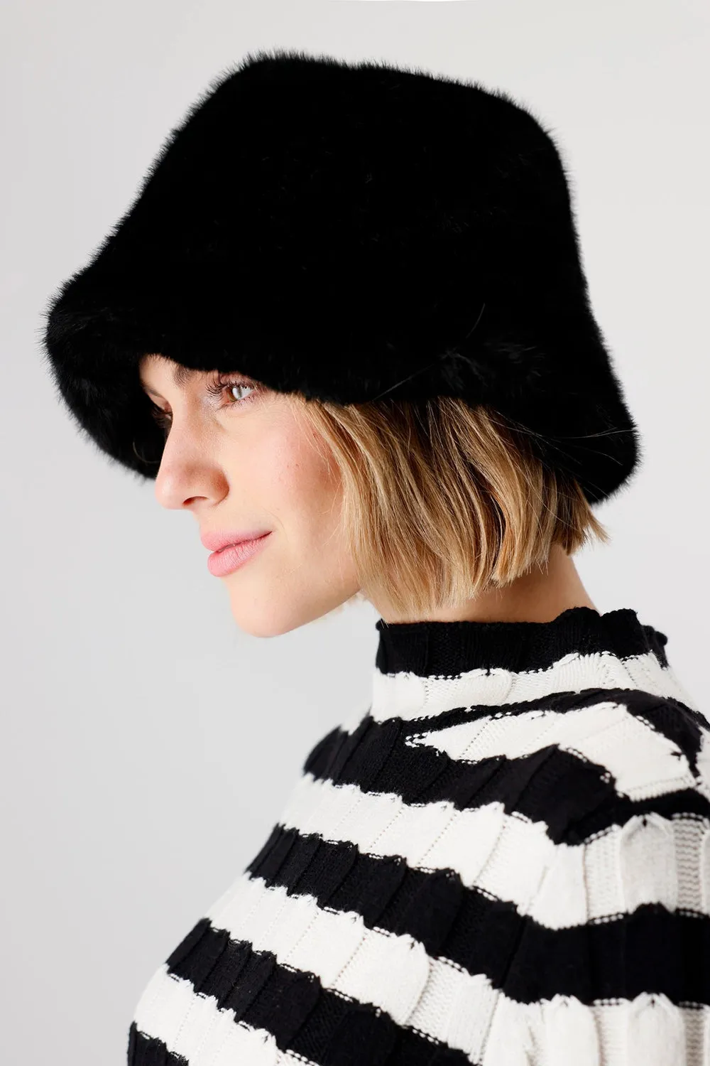 Monari Fluffy Faux Fur Hat 808286