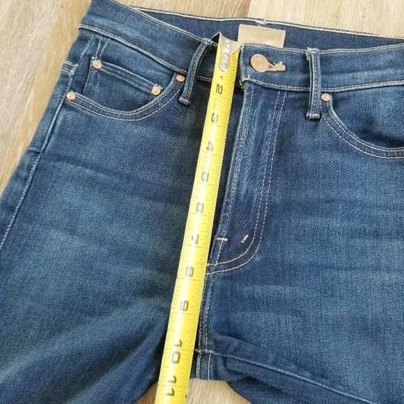 Mother Women's The Insider Crop Step Fray Cutoff Shorts High Waist High Rise EUC