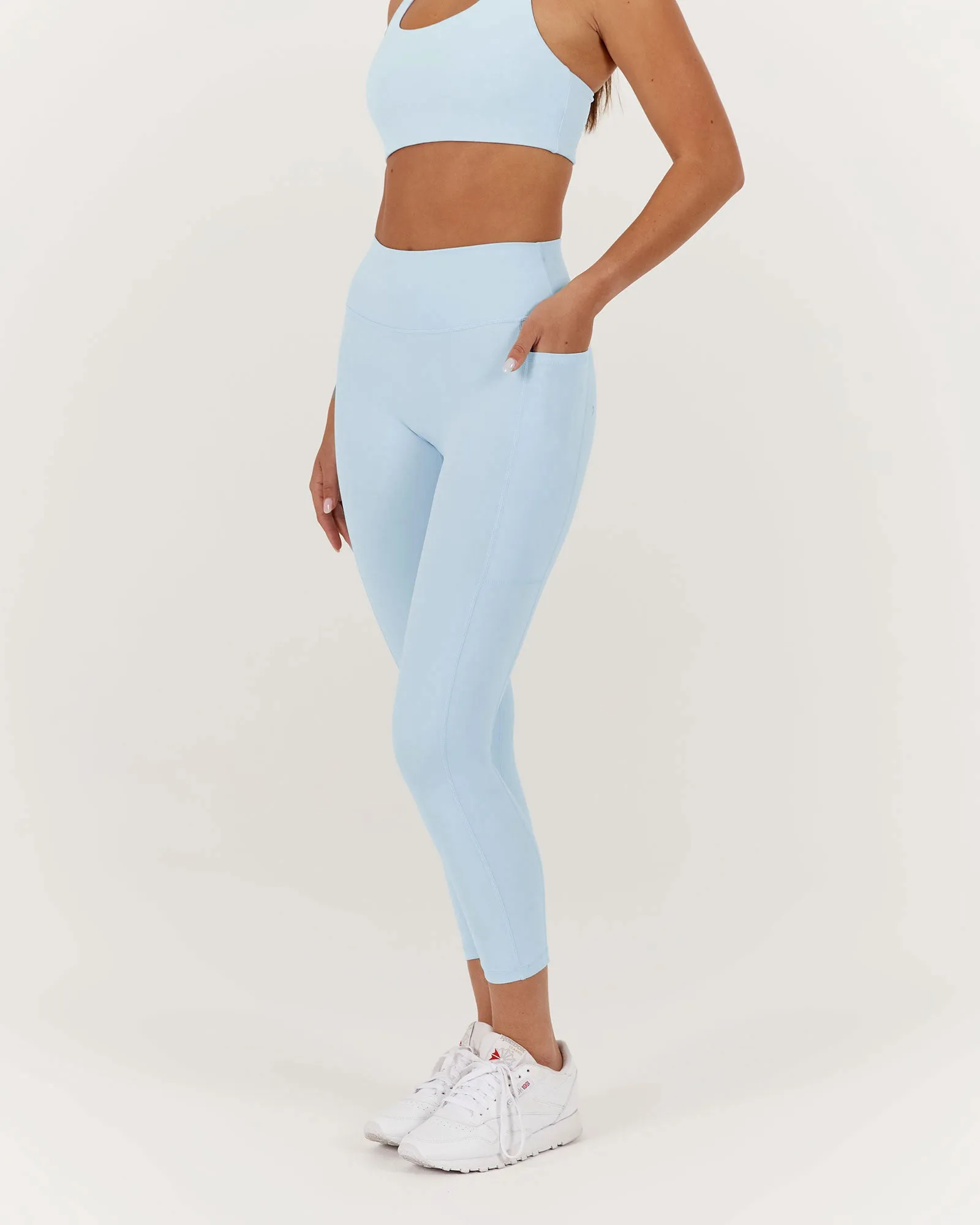 MOTION POCKET LEGGINGS 24" - ICE BLUE