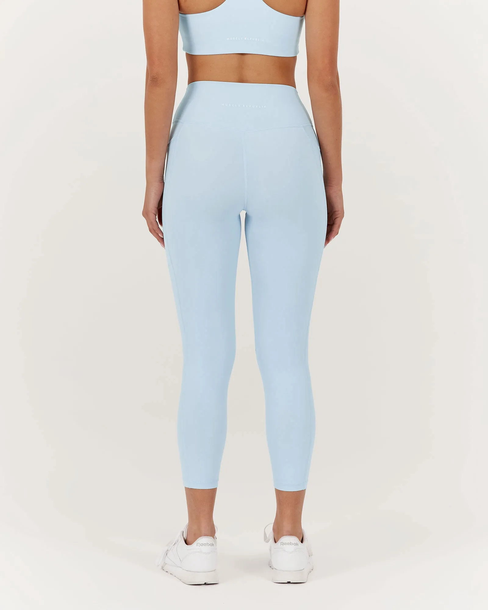 MOTION POCKET LEGGINGS 24" - ICE BLUE