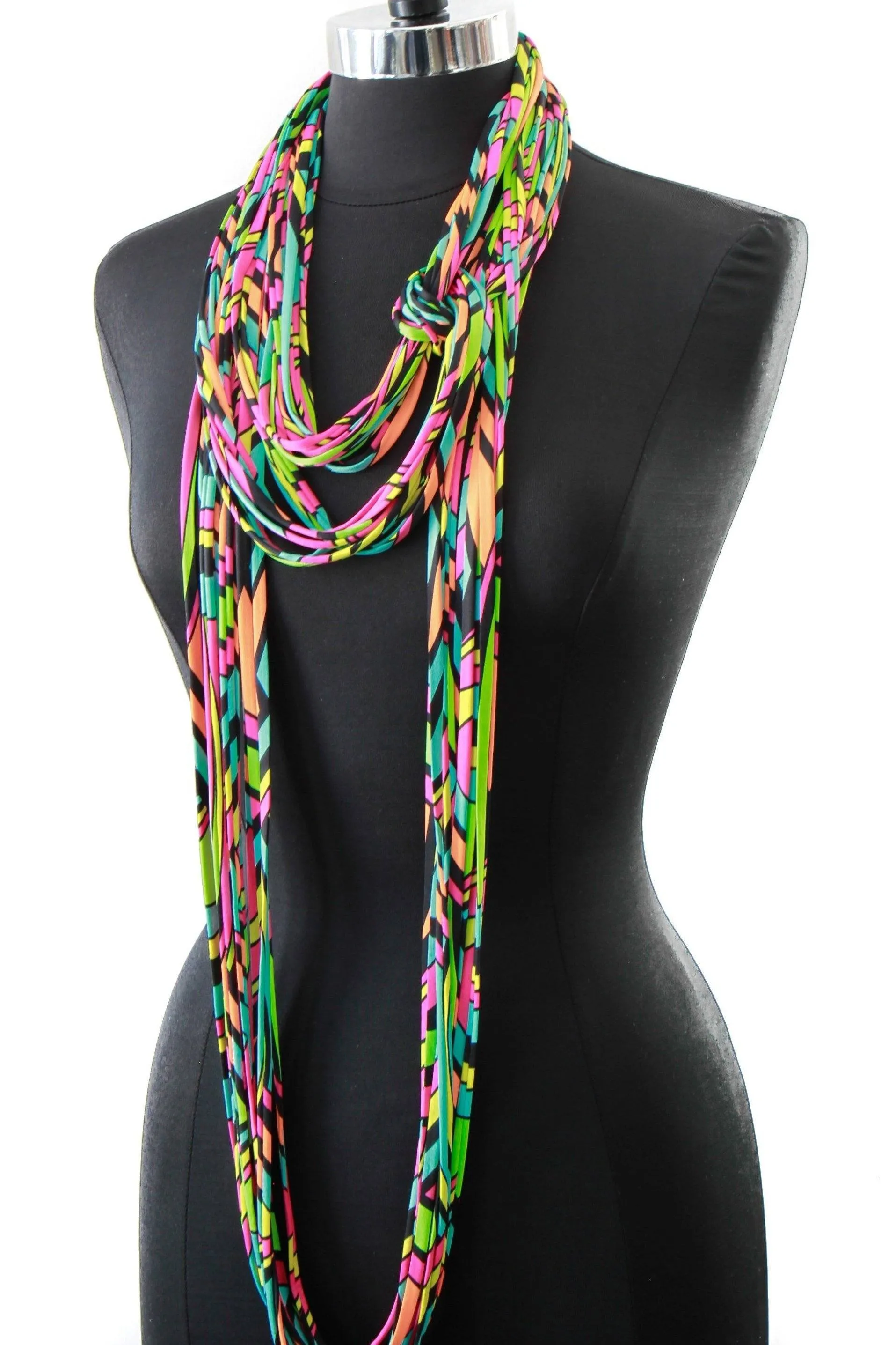 Neon Scarf Necklace 'Neon Lights'
