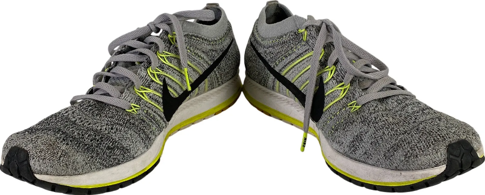 Nike Men’s Wolf Gray Zoom Flyknit Streak Lace Up Athletic Sneakers - 9