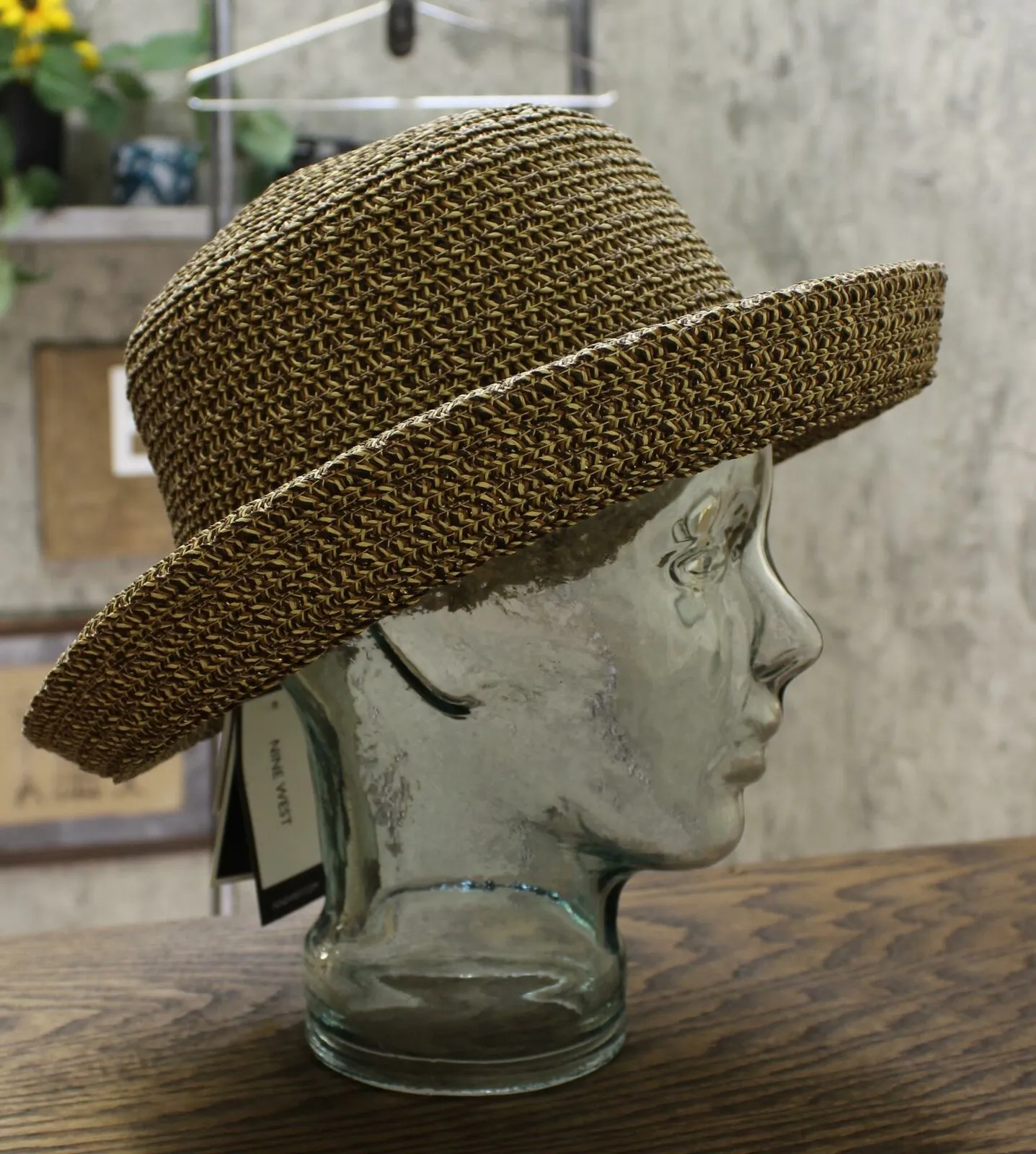 Nine West Women's Packable Kettle Hat