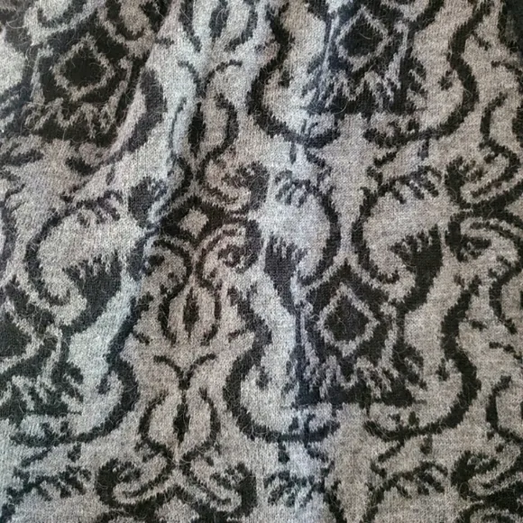 NOVICA Black/Gray Alpaca Wool Blend Knitted Jaquard Handmade Cape/Cloak OSFA