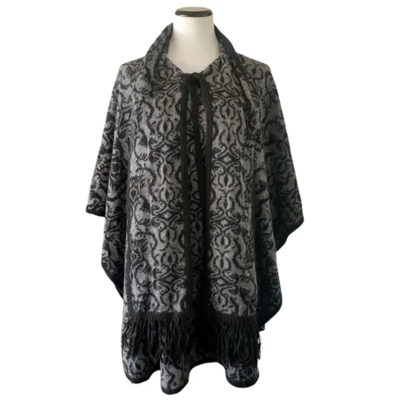 NOVICA Black/Gray Alpaca Wool Blend Knitted Jaquard Handmade Cape/Cloak OSFA
