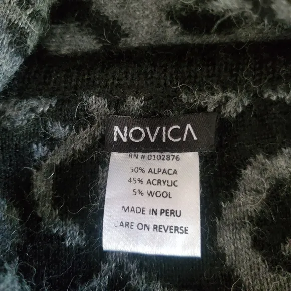 NOVICA Black/Gray Alpaca Wool Blend Knitted Jaquard Handmade Cape/Cloak OSFA