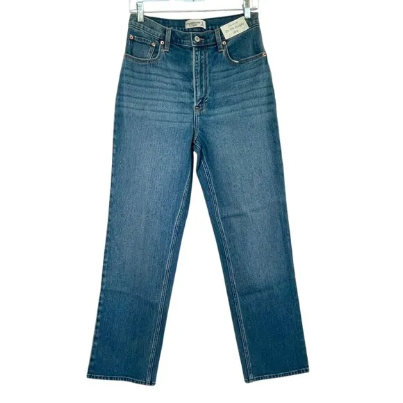 NWT Abercrombie &amp; Fitch The 90s Straight High Rise Medium Wash Jeans Women's 28