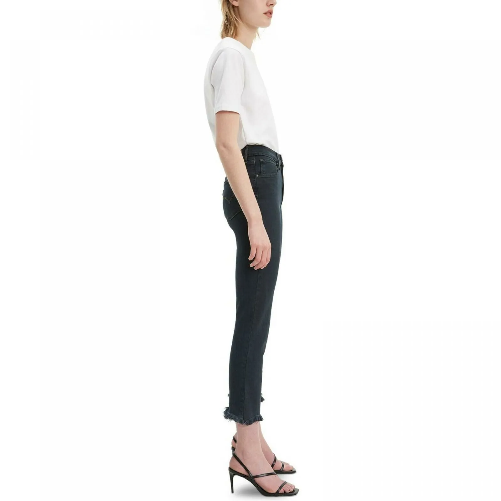 NWT Levis Women's 724 Raw-Hem Cropped Straight-Leg Jeans. 588250031 32