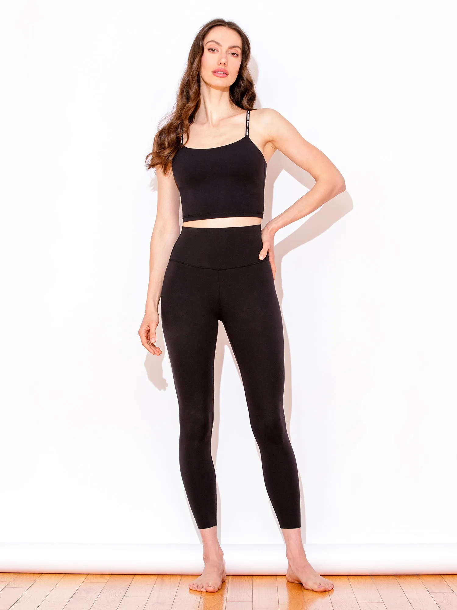 PURE FLOW ANKLE CROPS