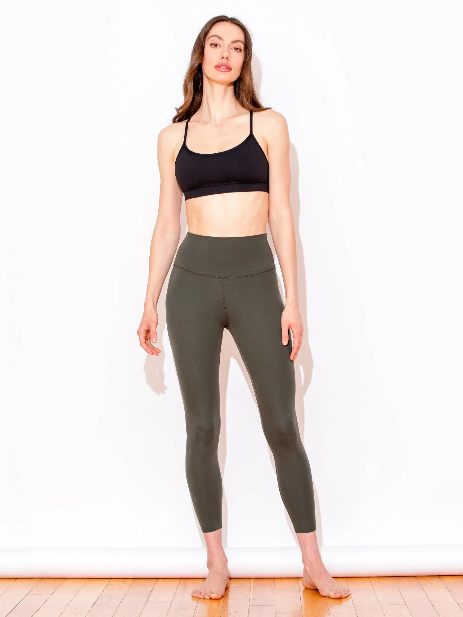 PURE FLOW ANKLE CROPS