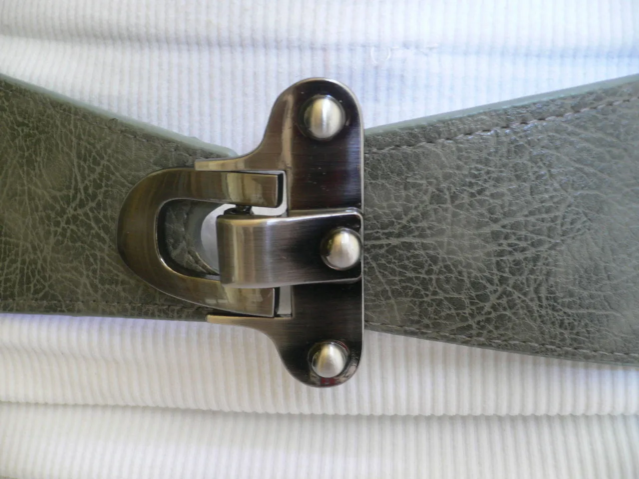 Red Black Gray Dark Brown Faux Leather Elastic Waist Hip Belt Silver Metal Hook Buckle S M