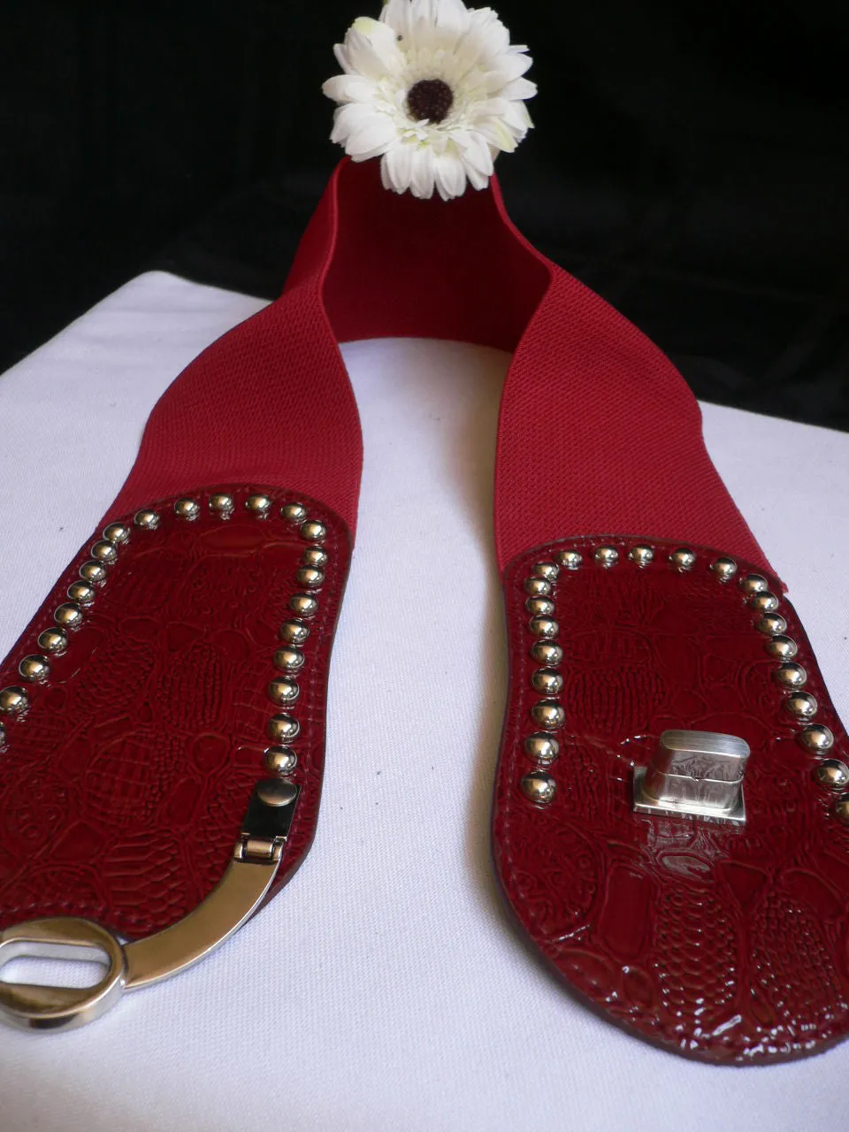 Red Faux Leather Stretch Back Crocodile Stamp Wide Belt Gold Metal Buckle XS-L