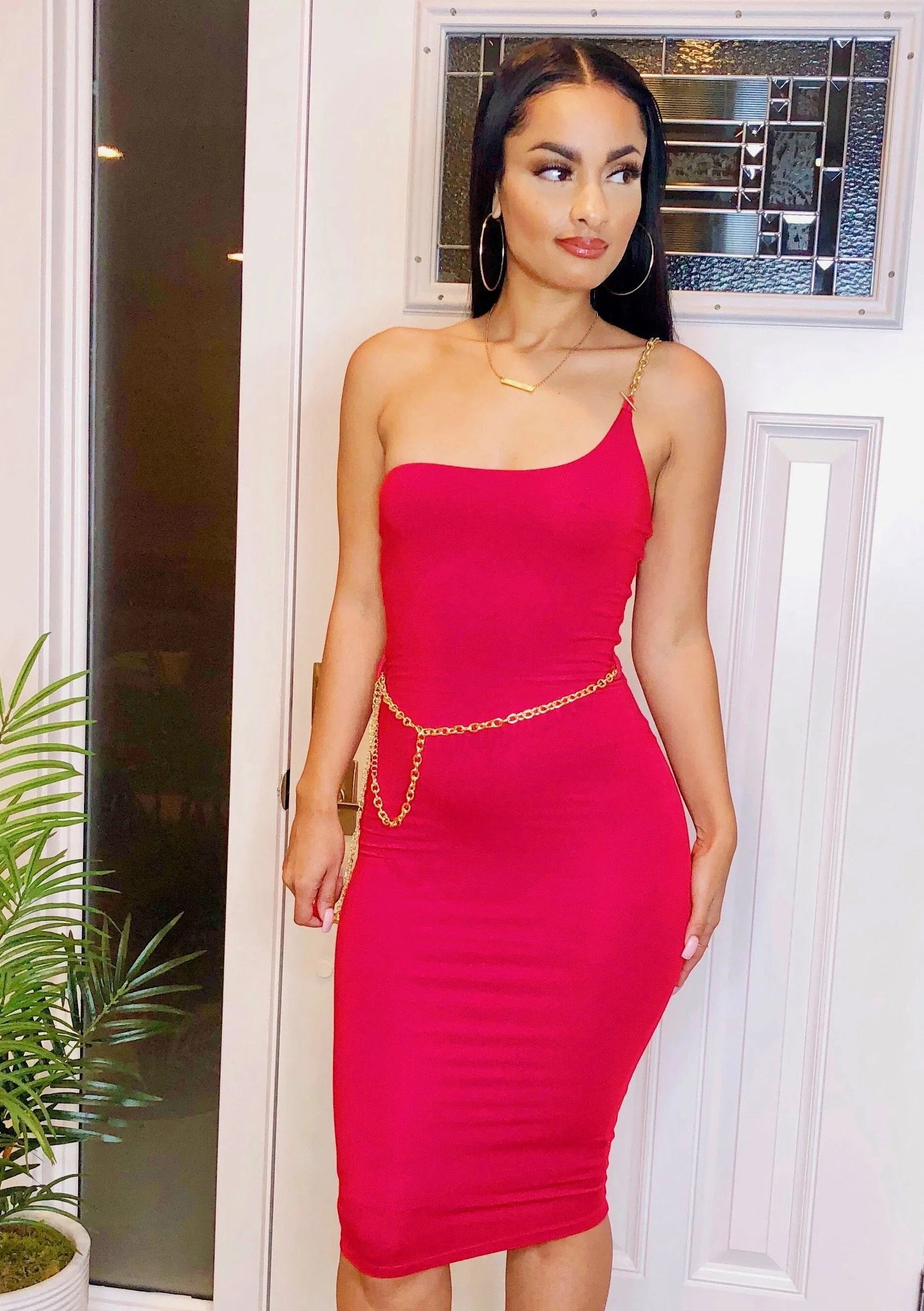 Red One Shoulder Chain Midi Dress