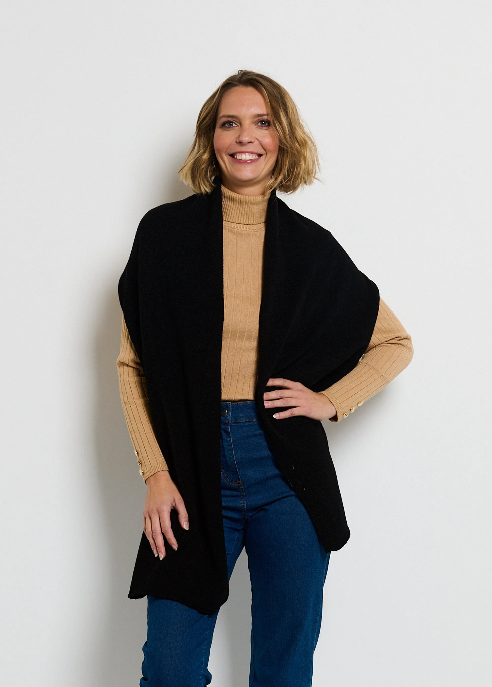 Seamless cashmere touch scarf