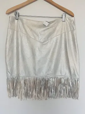 SHYANNE Faux Suede Skirt Sz Silver Fringe Knee Length Soft Western Boho Festival