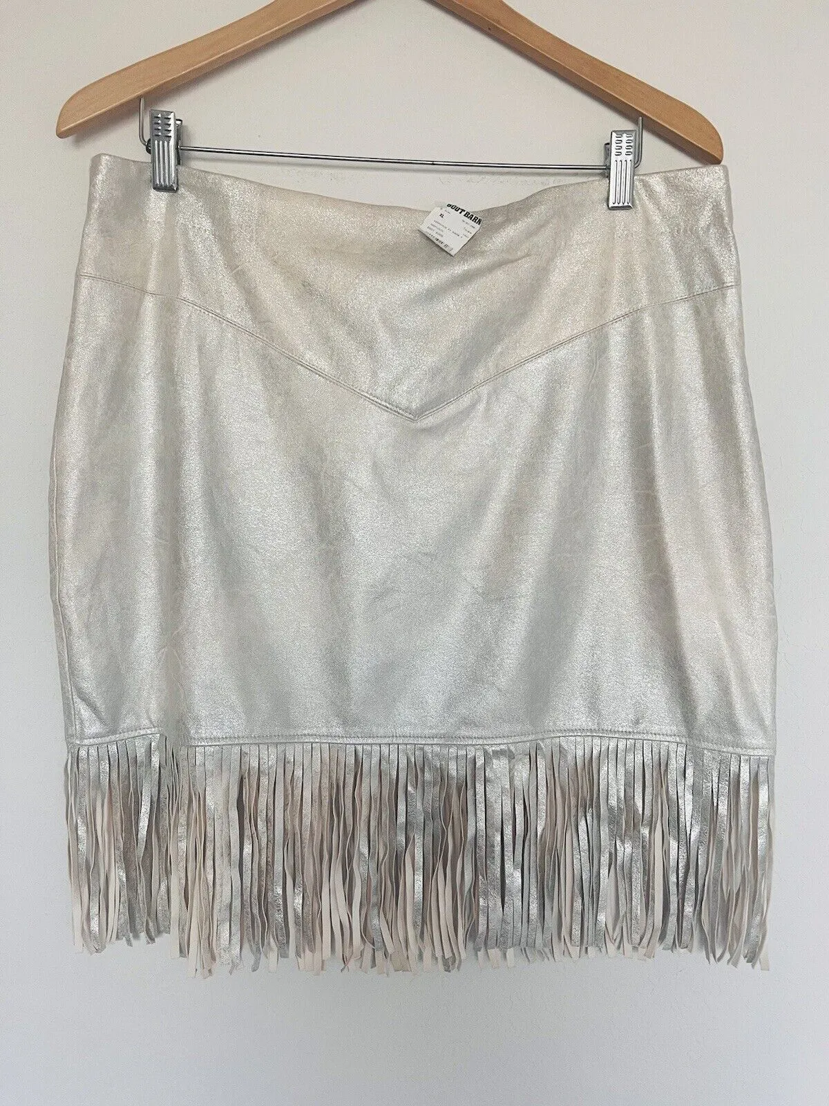 SHYANNE Faux Suede Skirt Sz Silver Fringe Knee Length Soft Western Boho Festival