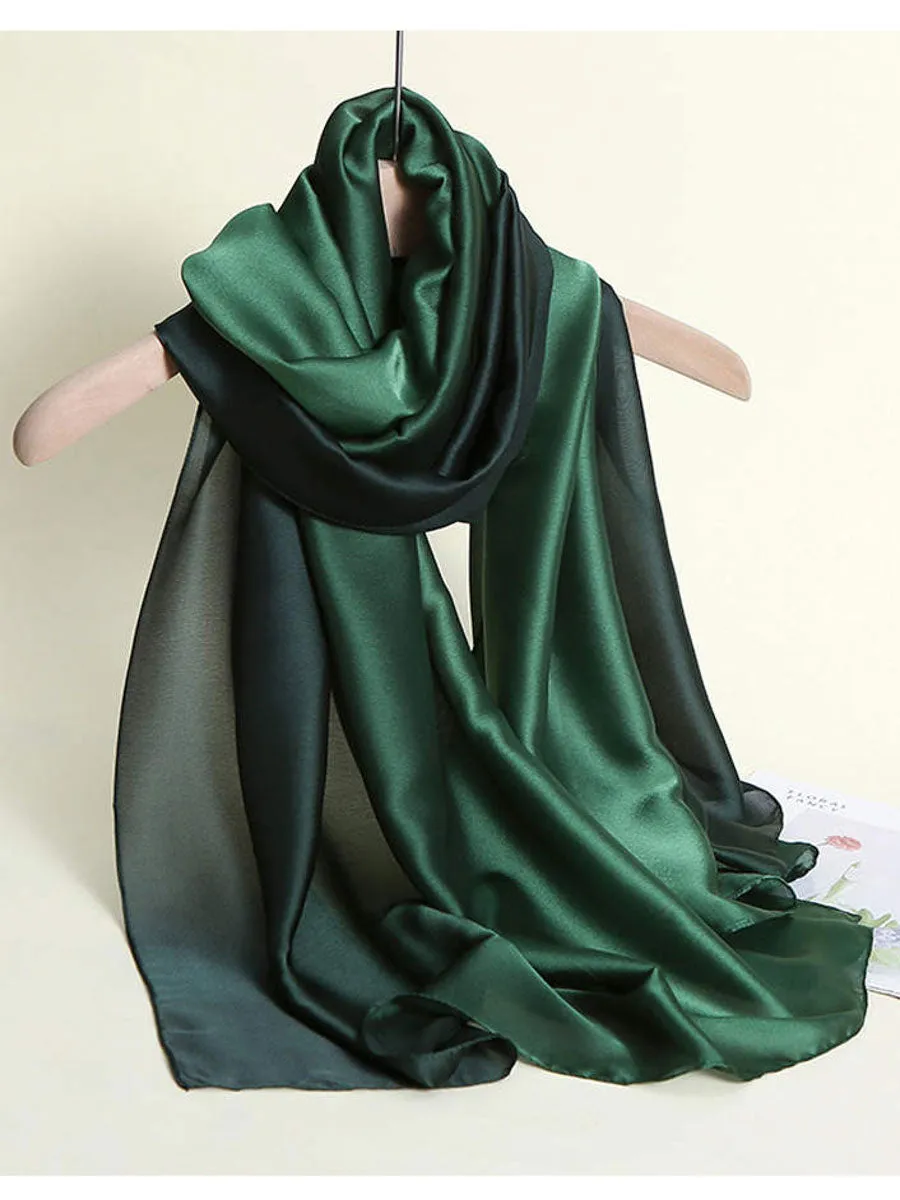 Silky Scarf in Green