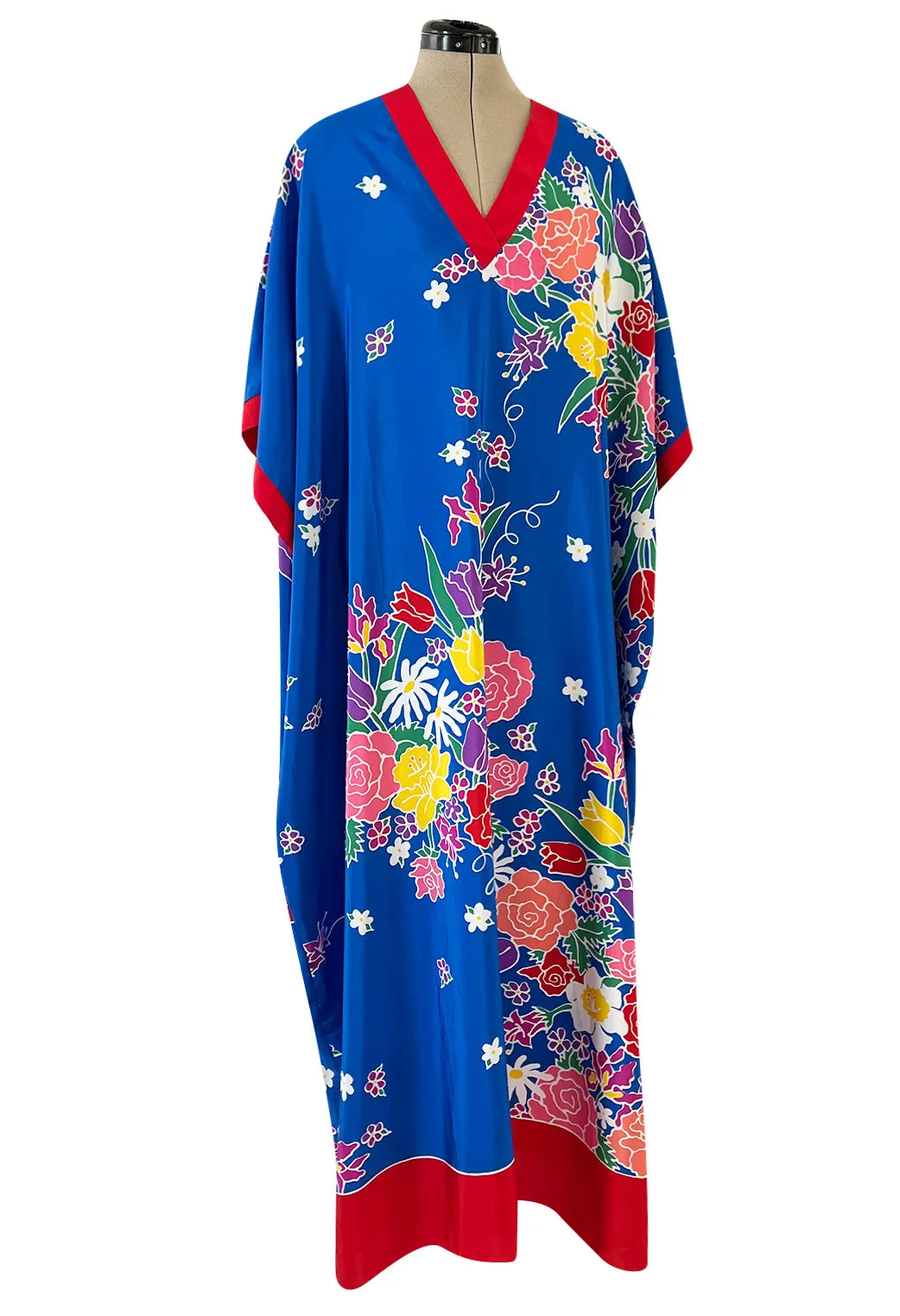 Spring 1982 Oscar de la Renta Blue Floral Silk Caftan Dress w Red Edging Detail