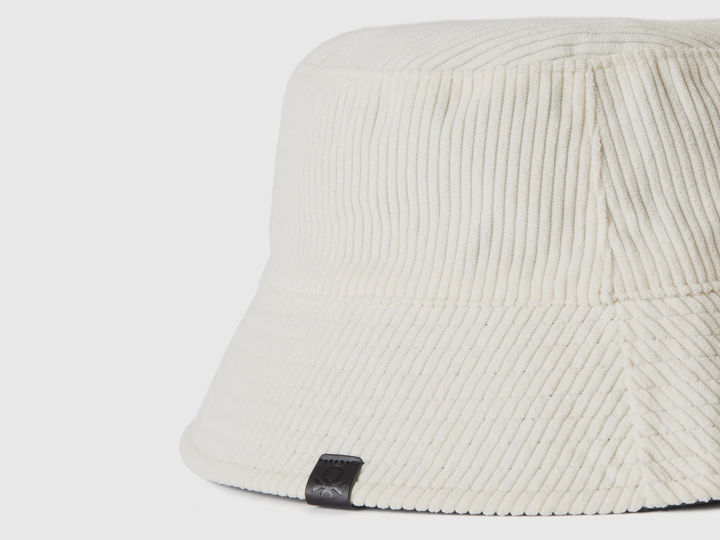 Textured Cream Reversible Bucket Hat