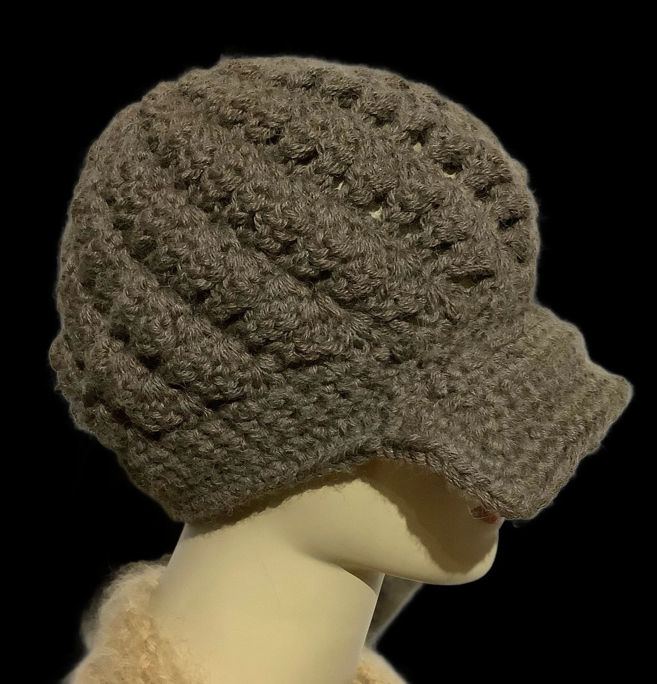 THE BROWN ALPACA HAT, handmade, crochet beanie, Peruvian alpaca fiber, winter hat, woman size, Xmas gift, winter season,